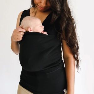 LALABU Soothe Babywearing Shirt in Black Sz Medium